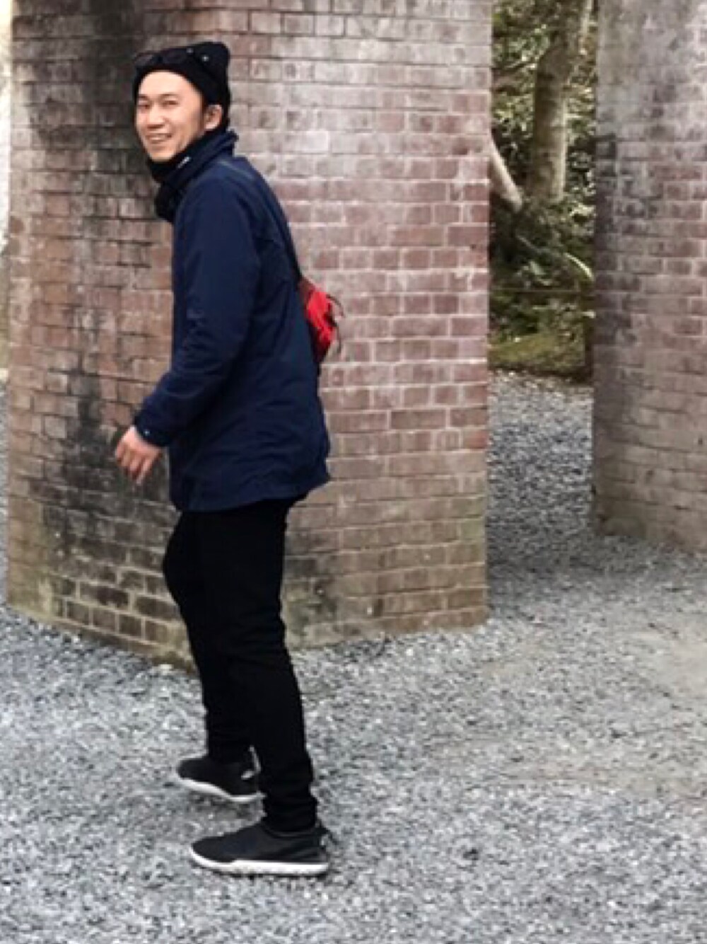 「THE NORTH FACEのアイテム（ニットキャップ/ビーニー、ブラック系）」を使った、kamisoriyasuさん（メンズ・171cm）の春コーディネートの1枚目の写真