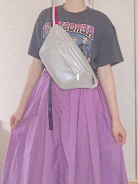 「OZOC（オゾック）のアイテム（ボディバッグ/ウエストポーチ）」を使った、おでんさん（レディース・165cm）の夏コーディネート
