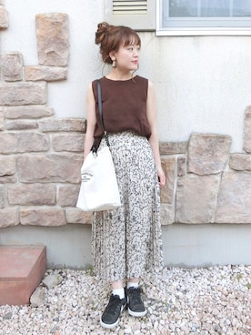 「Chaco closet（チャコ クローゼット）のアソートプリーツ Aラインウエストゴムロングスカート[チェック 小花柄 ダルメシアン コーデュロイ サテン シアー 無地]（スカート）」を使った、chicchimoさん（レディース・152cm）の夏コーディネート