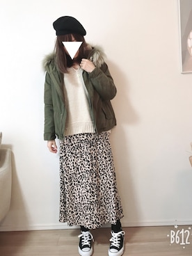 「白ニット」｜「アイテム（モッズコート）」を使った、kumikoroさん（レディース・161cm）の冬コーディネート