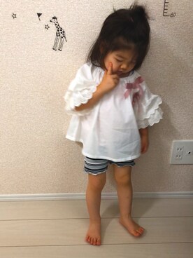 「しまむら（シマムラ）のアイテム（シャツ/ブラウス、ホワイト系）」を使った、HiMaMa.さん（キッズ）の夏コーディネート