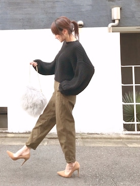 「カーキパンツ」｜ＬＵＭＩＥさん（レディース・163cm）の秋コーディネート