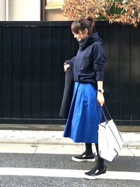 「ACCOMMODE（アコモデ）のアイテム（アクセサリー）」を使った、ＬＵＭＩＥさん（レディース・163cm）の冬コーディネート