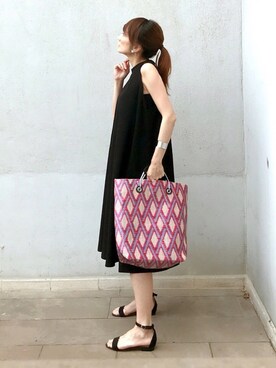 「Ray BEAMS（レイビームス）のGRACEFULLY / タイト バングル（バングル/リストバンド）」を使った、ＬＵＭＩＥさん（レディース・163cm）の夏コーディネート