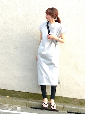 「Ray BEAMS（レイビームス）のGRACEFULLY / タイト バングル（バングル/リストバンド）」を使った、ＬＵＭＩＥさん（レディース・163cm）の夏コーディネート
