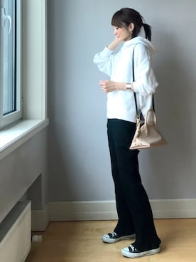 「FREE'S MART（フリーズマート）のアイテム（パンツ）」を使った、ＬＵＭＩＥさん（レディース・163cm）の秋コーディネート