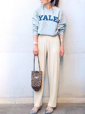 「Daniel Wellington（ダニエルウェリントン）の販売終了 クラシックペティット ボンダイ 32mm（アナログ腕時計）」を使った、ＬＵＭＩＥさん（レディース・163cm）の秋コーディネート