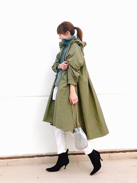 「カーキアウター」｜「アイテム（マウンテンパーカー）」を使った、ＬＵＭＩＥさん（レディース・163cm）の秋コーディネート