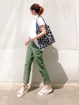 「BEAUTY&YOUTH UNITED ARROWS（ビューティーアンドユースユナイテッドアローズ）のBY∴ ロゴレオパードパーテーショントート ◆（トートバッグ）」を使った、ＬＵＭＩＥさん（レディース・163cm）の夏コーディネート