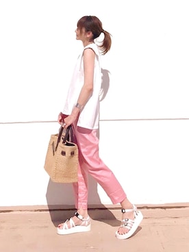 「SEA（シー）のアイテム（かごバッグ）」を使った、ＬＵＭＩＥさん（レディース・163cm）の夏コーディネート