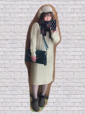 「OZOC（オゾック）のアイテム（キャップ）」を使った、谷原小春さん（レディース・155cm）の冬コーディネート