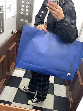 「BlackEyePatch（ブラックアイパッチ）のアイテム（ジャケット/アウター）」を使った、momoさん（レディース・161cm）の秋コーディネート