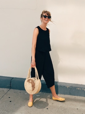 「VINTAGE（ヴィンテージ）のアイテム（スリッポン）」を使った、EliseApffelさん（レディース・173cm）の夏コーディネート