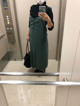 「ZARA（ザラ）のアイテム（ワンピース、グリーン系）」を使った、Lanaさん（レディース・165cm）の秋コーディネート