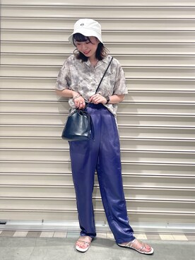 「PBLIM（ページボーイリム）のPAGEBOYLIM/ロゴ刺繍バケットハット2（ハット）」を使った、lucaさん（レディース・161cm・20代）の夏コーディネート