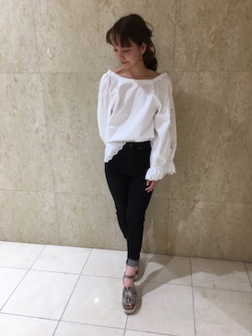 「SNIDEL（スナイデル）のアイテム（パンプス）」を使った、natumi watanabeさん（レディース・164cm）の春コーディネート