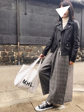 「URBAN RESEARCH（アーバンリサーチ）のレザーライダースブルゾン（ライダースジャケット）」を使った、makįさん（レディース・157cm）の秋コーディネート