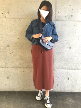 「秋のブラウンスタイル」｜「アイテム（デニムジャケット）」を使った、makįさん（レディース・157cm）の秋コーディネート
