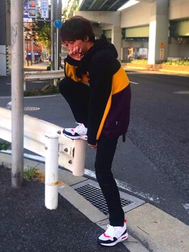 「FILA（フィラ）のアイテム（パーカー）」を使った、かいとさん（メンズ・180cm）の秋コーディネート