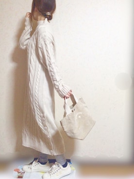 「SEVENDAYS=SUNDAY（セブンデイズサンデイ）のアイテム（ハンドバッグ）」を使った、つねさん（レディース・151cm）の冬コーディネート