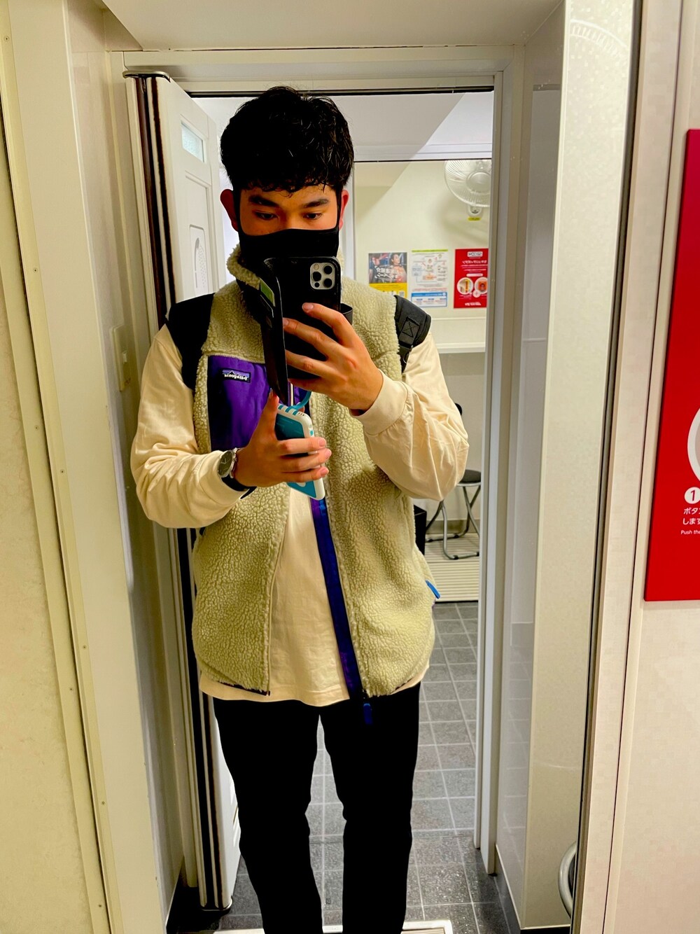 「カジュアルコーデ、シンプルコーデ、休日スタイル、いいね、save、フォローお願いします🤑、デニム、UNIQLO、パタゴニア、アウトドアスタイル、レトロX」｜「patagoniaのPatagonia / クラシック レトロX ベスト▲（ベスト、ホワイト系）」を使った、ケッケスタイル　相互フォローさん（メンズ・173cm）の冬コーディネートの1枚目の写真