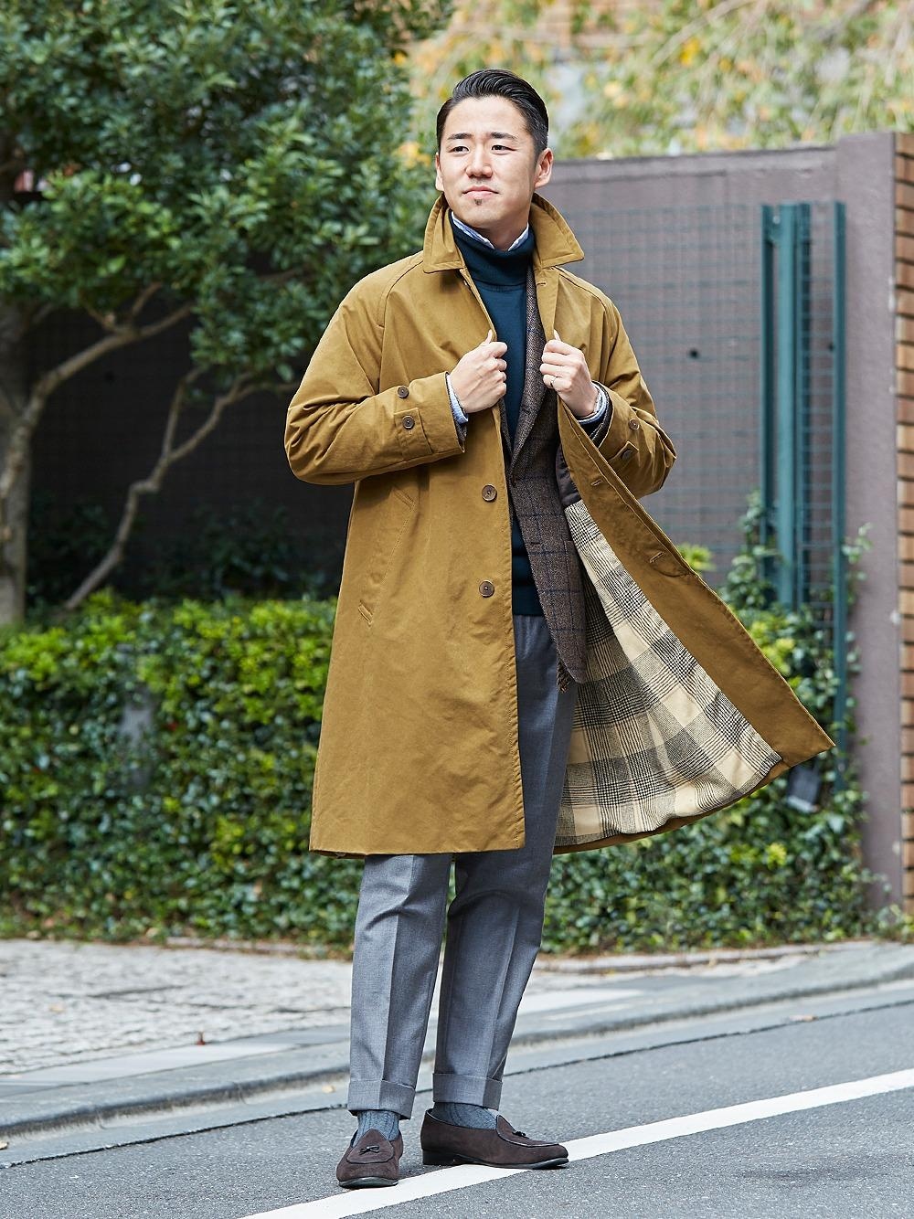 「UNITED ARROWSのUA ベルジャンシューズ（スリッポン、ブラウン系）」を使った、髙橋 淳さん（メンズ・173cm）の秋コーディネートの1枚目の写真
