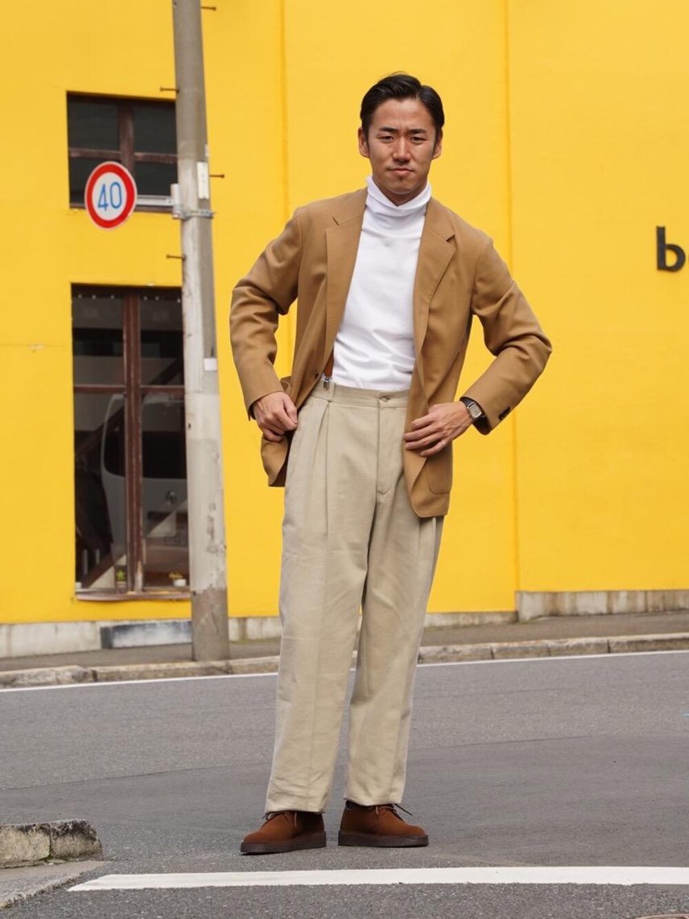 「Clarksの＜Clarks（クラークス）＞【別注】 ロンドン✝（その他シューズ、ブラウン系）」を使った、髙橋 淳さん（メンズ・175cm）の秋コーディネートの1枚目の写真