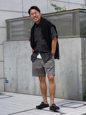 「Tシャツ/カットソー」｜「アイテム（スリッポン）」を使った、髙橋 淳さん（メンズ・175cm）の夏コーディネート