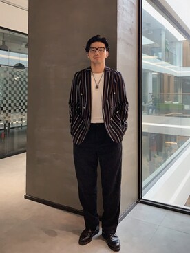 「ISSEY MIYAKE（イッセイミヤケ）のアイテム（チノパンツ）」を使った、B哥さん（メンズ・180cm）の夏コーディネート