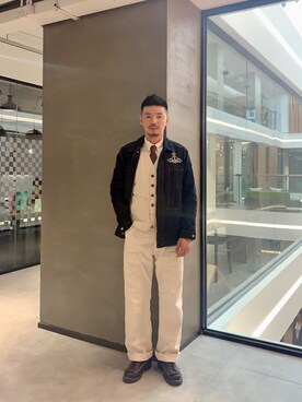 「FREEWHEELERS（フリーホイーラーズ）のアイテム（チノパンツ）」を使った、B哥さん（メンズ・180cm）の秋コーディネート
