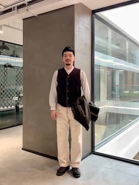 「FREEWHEELERS（フリーホイーラーズ）のアイテム（チノパンツ）」を使った、B哥さん（メンズ・180cm）の秋コーディネート