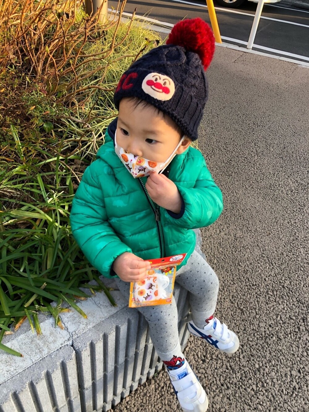 「ANPANMAN KIDS COLLECTIONのアイテム（帽子、ブルー系）」を使った、dudu&tentenさん（キッズ・90cm）の秋コーディネートの1枚目の写真