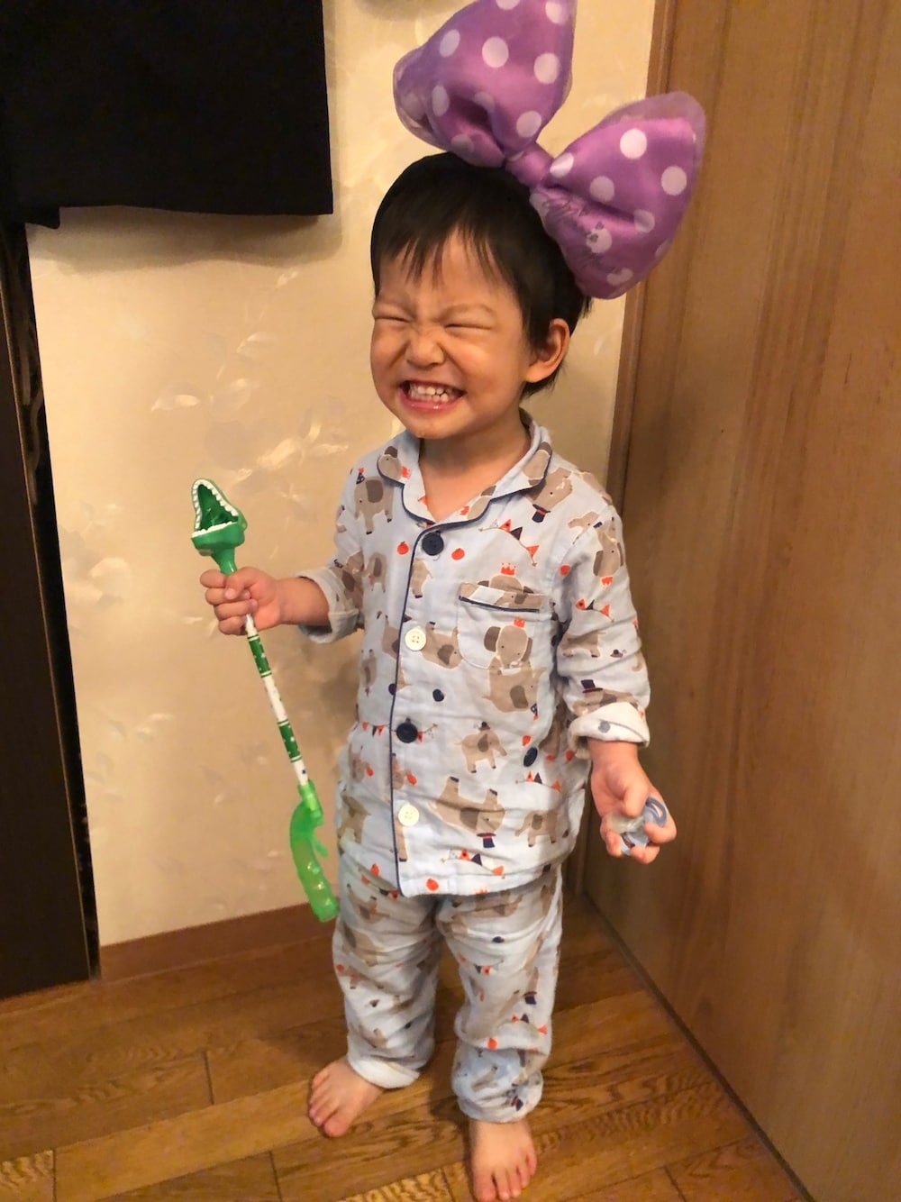 「休日スタイル、キッズコーデ、男の子」｜「combiminiのアイテム（ルームウェア/パジャマ、ブルー系）」を使った、dudu&tentenさん（キッズ・90cm）の冬コーディネートの1枚目の写真