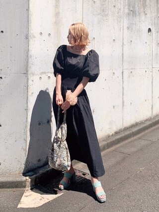 Zara ザラ の シースルー刺繍ワンピース 黒 透け感 ワンピース Wear