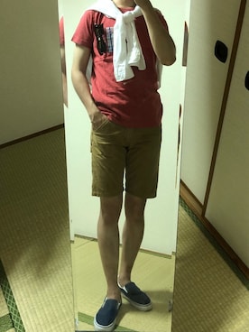 「肩掛け」｜「アイテム（スリッポン）」を使った、あっつんさん（メンズ・173cm）の夏コーディネート