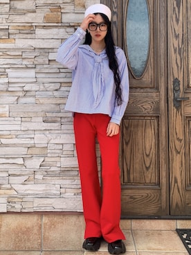 「アイテム（スウェットパンツ、レッド系）」を使った、さらゆにこーんさん（レディース・162cm）の秋コーディネート