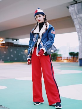 「I.Tのアイテム」を使った、Christine Cさん（レディース・178cm）の冬コーディネート