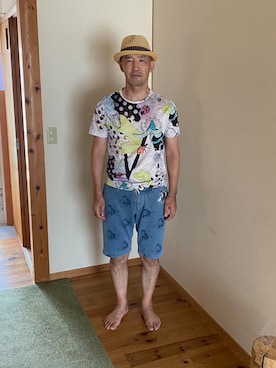 「裸足」｜柴犬ゴローさん（メンズ・178cm）の夏コーディネート