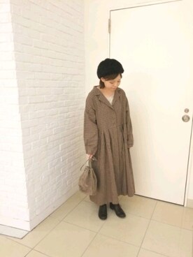 「アウターコーデ」｜「アイテム（その他シューズ）」を使った、やましたりなさん（レディース・154cm）の秋コーディネート