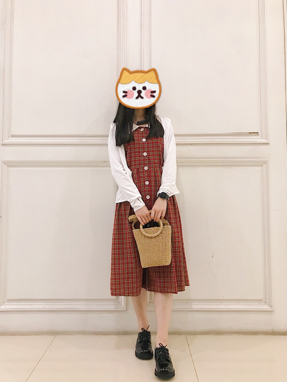 「sleepy bunnyのアイテム（スカート、レッド系）」を使った、KidultAliceさん（レディース・161cm）の春コーディネートの1枚目の写真