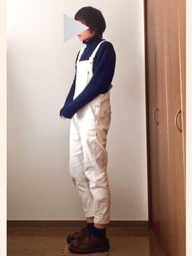 「RAY CASSIN（レイカズン）のアイテム（サロペット/オーバーオール）」を使った、カワウソさん（レディース・165cm）の冬コーディネート