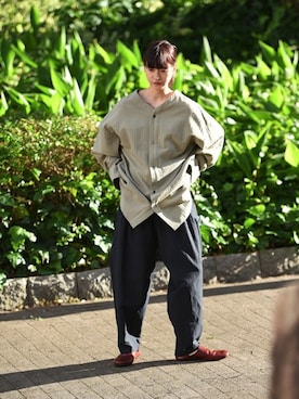 「YANTOR（ヤントル）のアイテム（パンツ）」を使った、OVIE STUDIOさん（レディース・164cm）の夏コーディネート
