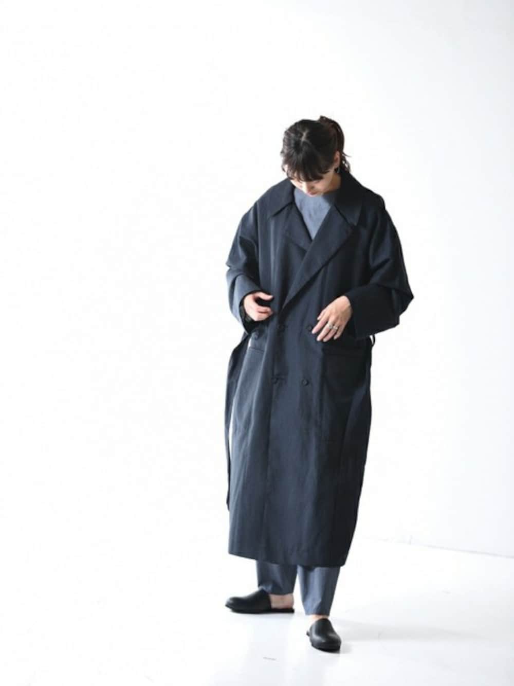 YANTOR（ヤントル）の「YANTOR Slab Linen Wool Long Coat / dark navy
