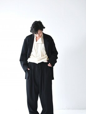 「ESSAY（エッセイ）のアイテム（ジャケット/アウター）」を使った、OVIE STUDIOさん（メンズ・173cm）の秋コーディネート