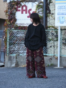 「YANTOR（ヤントル）のアイテム（トップス）」を使った、OVIE STUDIOさん（メンズ・165cm）の冬コーディネート