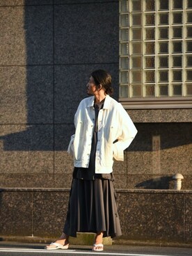 Edwina Horl デニムビッグジャケット whiteを使った人気ファッションコーディネート - WEAR