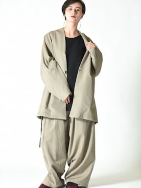 「YANTOR（ヤントル）のアイテム（ジャケット/アウター）」を使った、OVIE STUDIOさん（レディース・168cm）の夏コーディネート