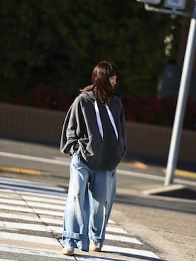 「my beautiful landlet（マイビューティフルランドレット）のアイテム（スウェット）」を使った、OVIE STUDIOさん（レディース・163cm）の冬コーディネート