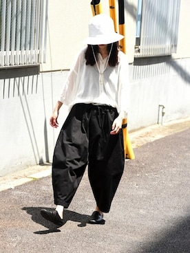 「my beautiful landlet（マイビューティフルランドレット）のアイテム（パンツ）」を使った、OVIE STUDIOさん（レディース・163cm）の夏コーディネート