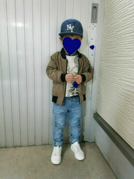 「Right-on（ライトオン）のアイテム（MA-1）」を使った、きんきらさん（キッズ・110cm）の秋コーディネート